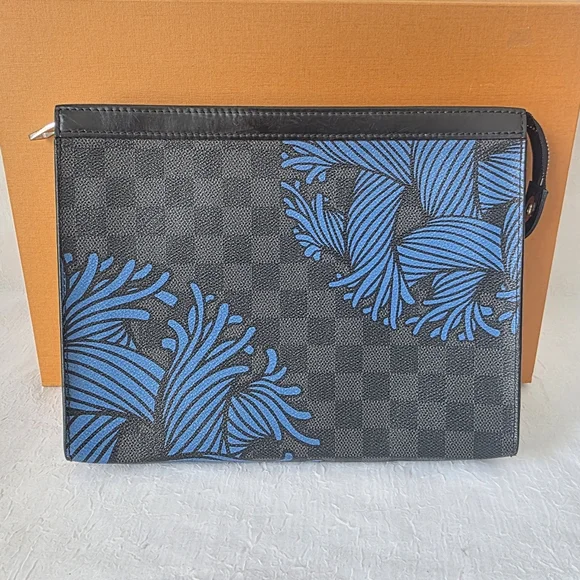 Auth Louis Vuitton Damier Graphite Voyage Rope Pochette Bag - Picture 3 of 10